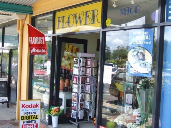 this is our a photo of our florist in Kingscliff when we first bought it.